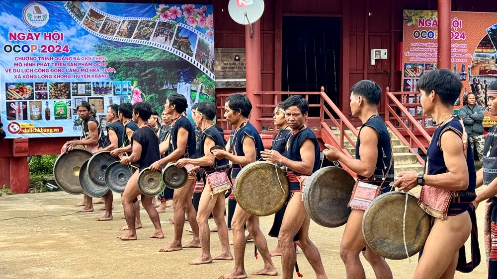 Phát triển sản phẩm OCOP về du lịch cộng đồng làng Mơ Hra - ảnh 2