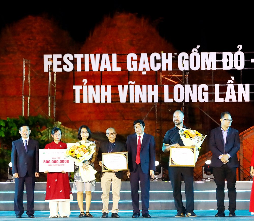 Khai mạc Festival Gạch gốm đỏ - Kinh tế Xanh tỉnh Vĩnh Long lần thứ I  - ảnh 5