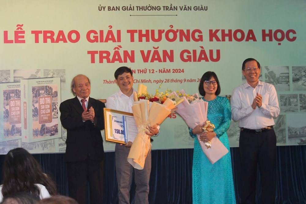 Trao Giải thưởng Trần Văn Giàu lần thứ XII - ảnh 1