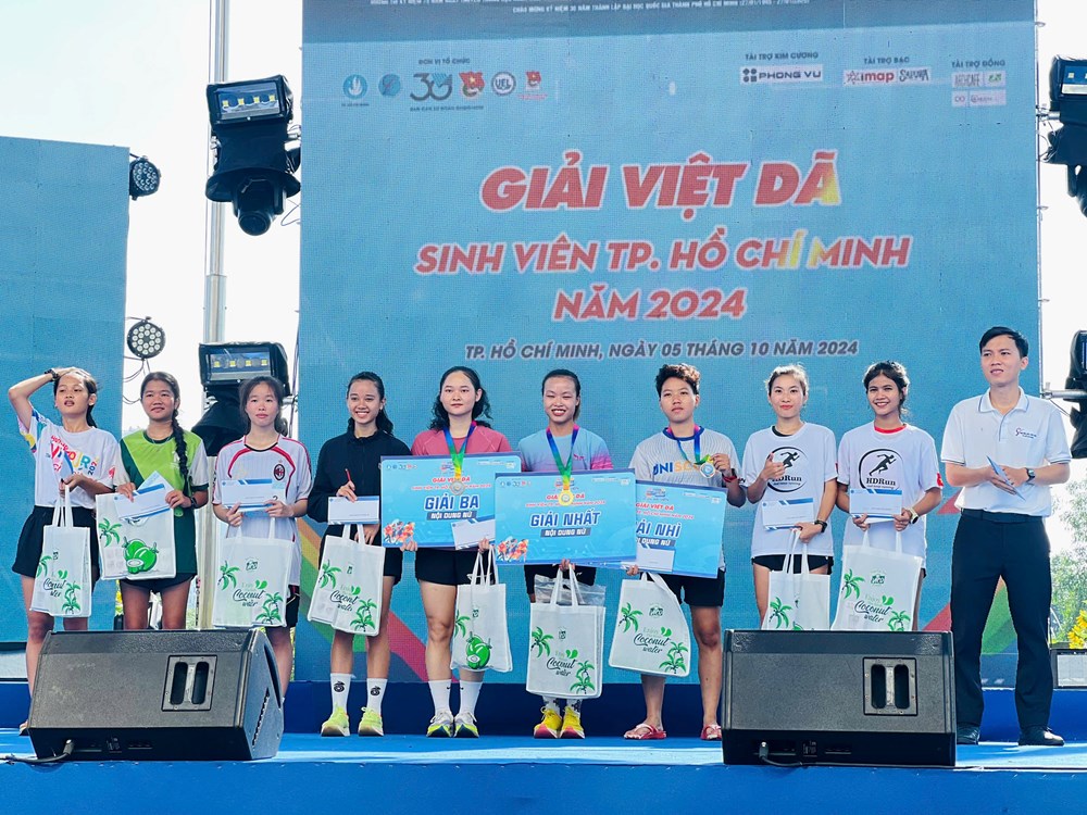 Sôi nổi các hoạt động tại “Ngày hội Tân sinh viên 2024” - ảnh 2