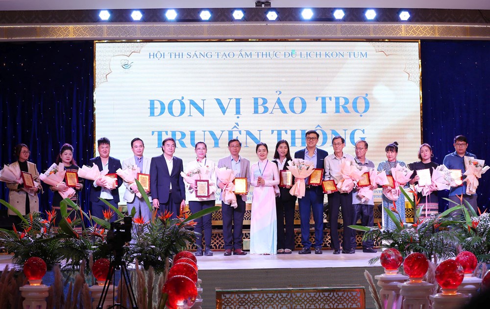 32 đội tranh tài ở Hội thi sáng tạo ẩm thực “Tinh túy miền sơn cước” - ảnh 10