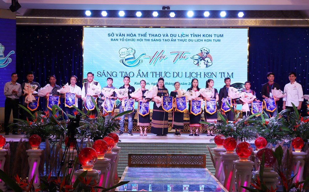 32 đội tranh tài ở Hội thi sáng tạo ẩm thực “Tinh túy miền sơn cước” - ảnh 8