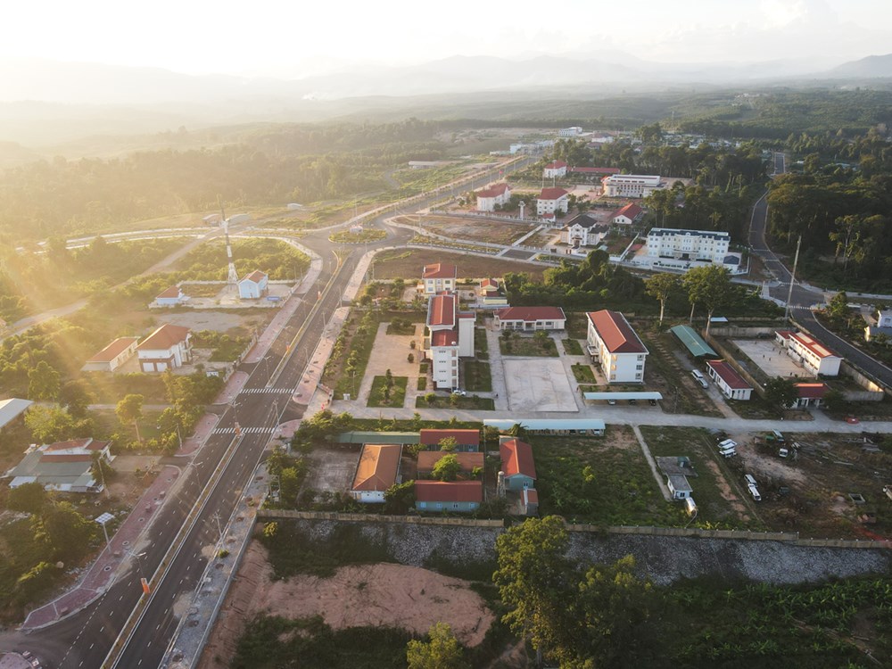 Xây dựng mô hình phát triển du lịch làng chài Sê San gắn với bảo tồn nuôi trồng thuỷ sản - ảnh 6