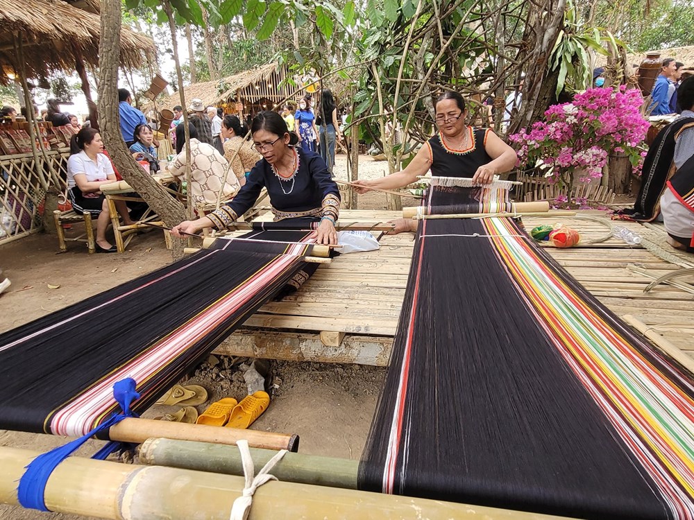 Kon Tum: Khai phá tiềm năng du lịch từ vùng đất cà phê Đăk Hà - ảnh 4