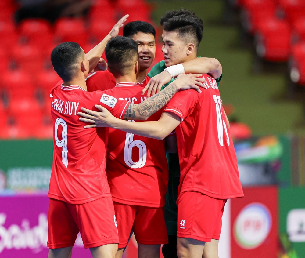 Tuyển Việt Nam giành chiến thắng đầu tiên tại vòng loại World Cup Futsal 2024 - ảnh 1