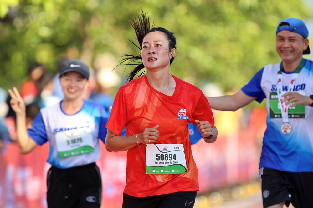 Giải half-marathon “Tự hào Tổ quốc tôi” 2024 thành công tốt đẹp - ảnh 2