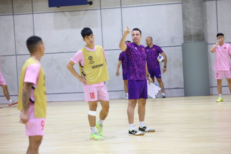 Tuyển Futsal Việt Nam sẵn sàng cho trận đấu với Kyrgyzstan - ảnh 2