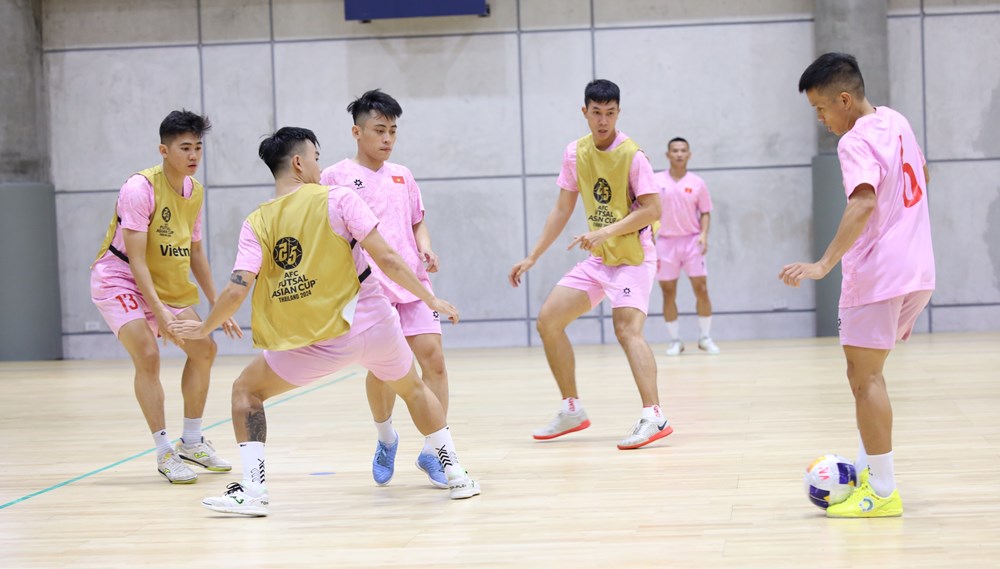 Tuyển Futsal Việt Nam sẵn sàng cho trận đấu với Kyrgyzstan - ảnh 1