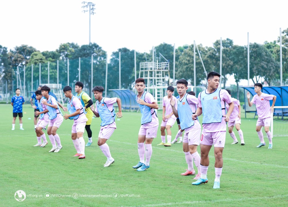 U16 Việt Nam tập trung 30 cầu thủ, chuẩn bị cho giải Đông Nam Á và vòng loại châu Á - ảnh 1