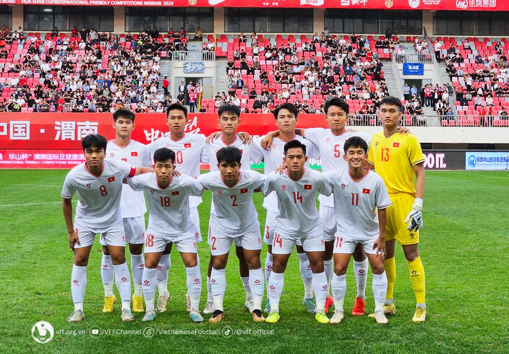 U19 Việt Nam thất bại trong trận ra quân giải quốc tế ở Trung Quốc - ảnh 1