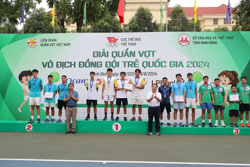 Bế mạc Giải quần vợt đồng đội trẻ quốc gia 2024 - ảnh 3