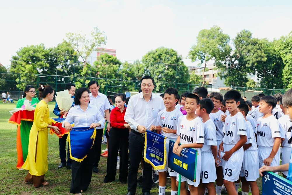 Sôi động Giải bóng đá U13 toàn quốc 2024 khu vực miền Nam  - ảnh 2