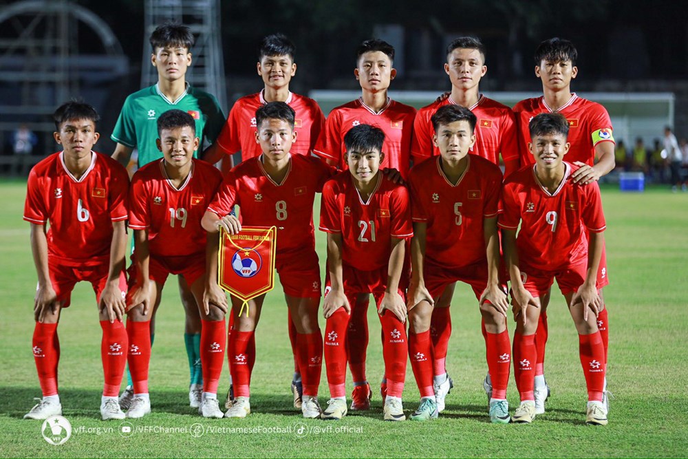 U16 Việt Nam đánh rơi chiến thắng trước U16 Campuchia - ảnh 1