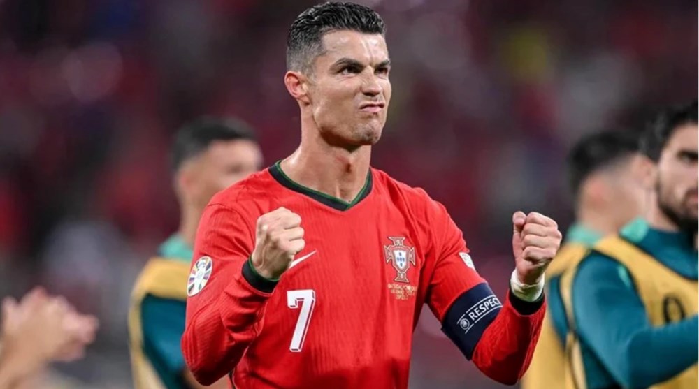 Ronaldo vẫn sẽ đá chính trong trận đấu thủ tục của Bồ Đào Nha - ảnh 2