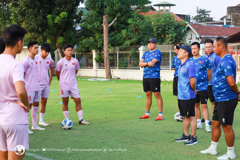 U16 Việt Nam tích cực chuẩn bị cho trận bán kết giải Đông Nam Á - ảnh 1