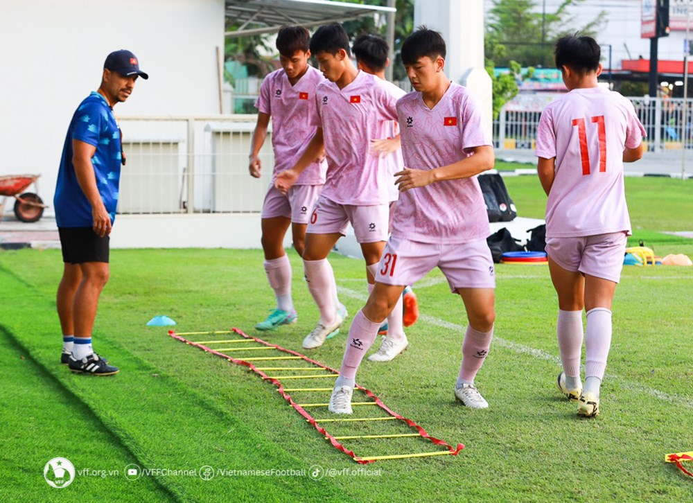 U16 Việt Nam tích cực chuẩn bị cho trận bán kết giải Đông Nam Á - ảnh 2