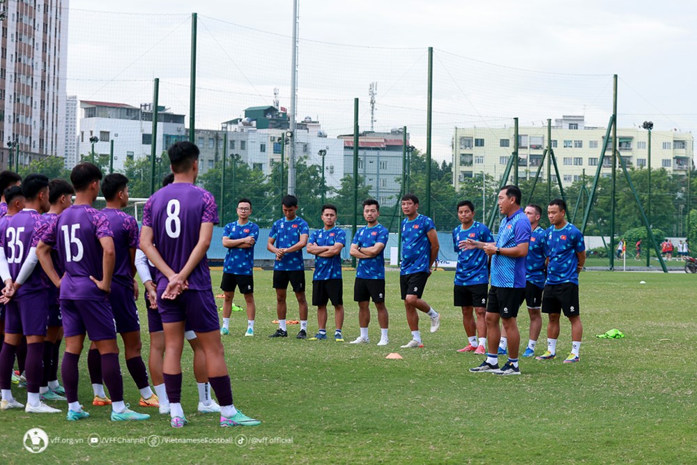 U19 Việt Nam tích cực “rèn quân”, chuẩn bị cho giải Đông Nam Á - ảnh 1