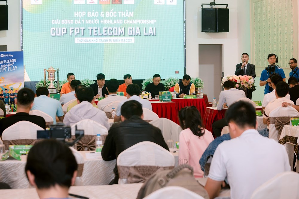 Giải bóng đá Highland Championship 2024 quy tụ 16 đội tranh tài