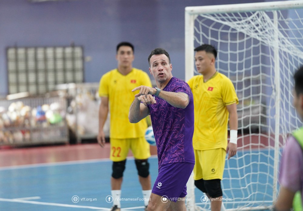 Đội tuyển Futsal Việt Nam: Cải thiện khả năng dứt điểm - ảnh 1