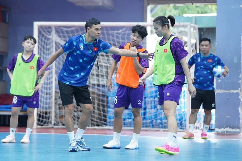 Tuyển Futsal nữ Việt Nam thi đấu giải Đông Nam Á  - ảnh 1