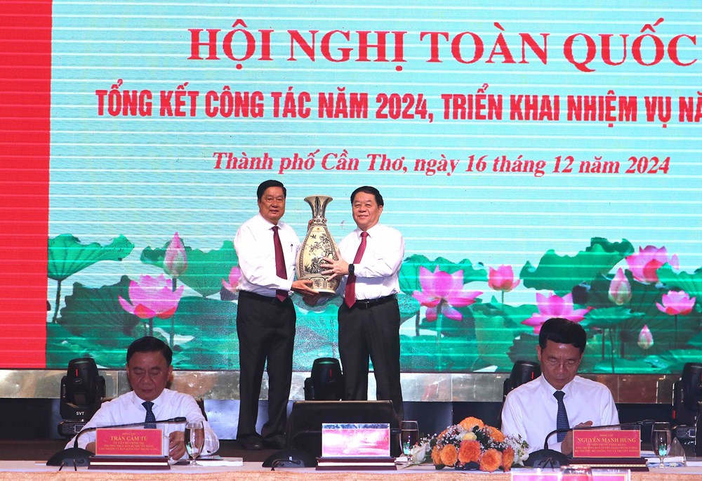 Hội nghị toàn quốc tổng kết công tác tuyên giáo năm 2024   - ảnh 4