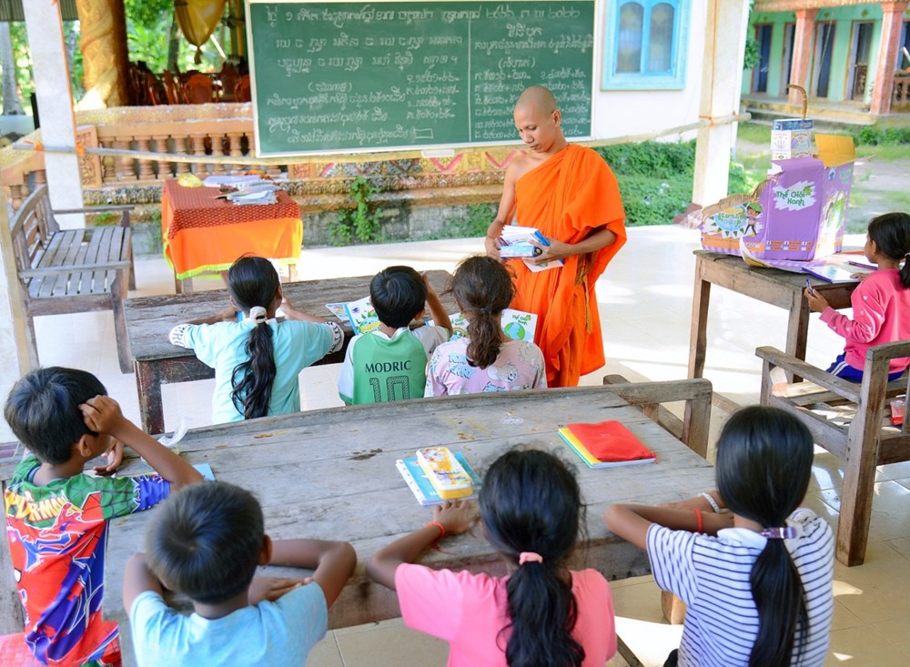  Chăm lo “cái chữ” cho con em đồng bào Khmer - ảnh 1