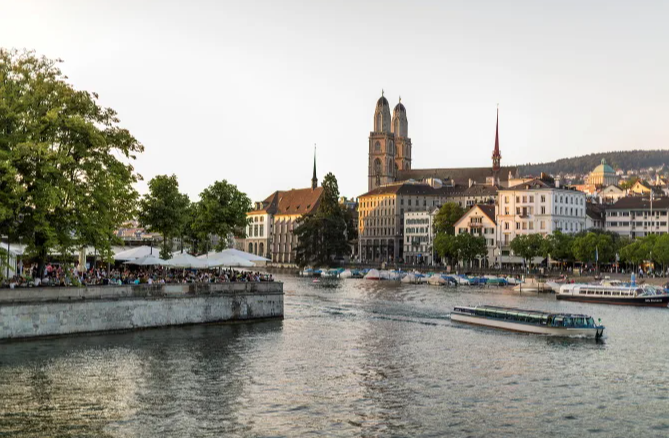 Vienna tiếp tục là thành phố đáng sống nhất thế giới 2024 - ảnh 3
