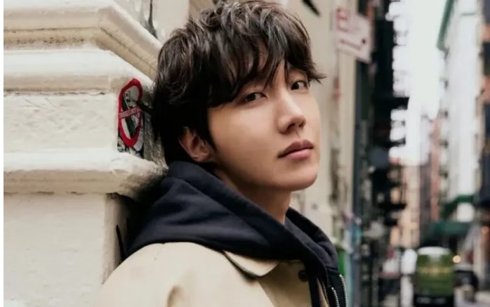 J-Hope (BTS) sẽ hoàn thành nghĩa vụ quân sự vào cuối tuần này - ảnh 1