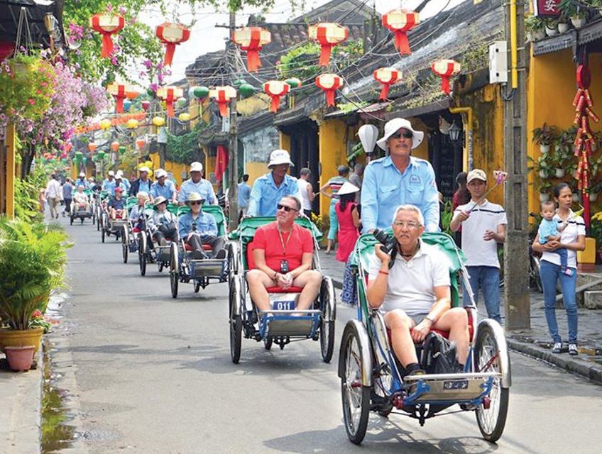 Hội An thử nghiệm xây dựng tuyến phố văn minh - ảnh 1