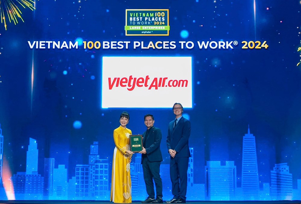 Giải thưởng “Nơi làm việc tốt nhất Việt Nam 2024” xướng tên Vietjet, FPT, Vingroup - ảnh 1