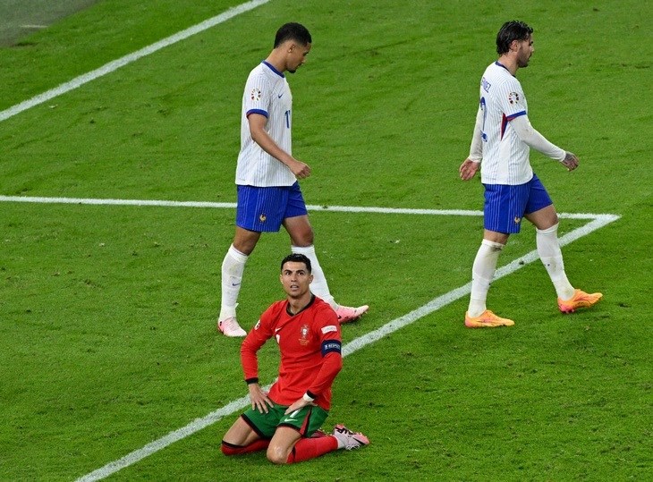 Ronaldo, Kroos cay đắng nói lời chia tay - ảnh 2