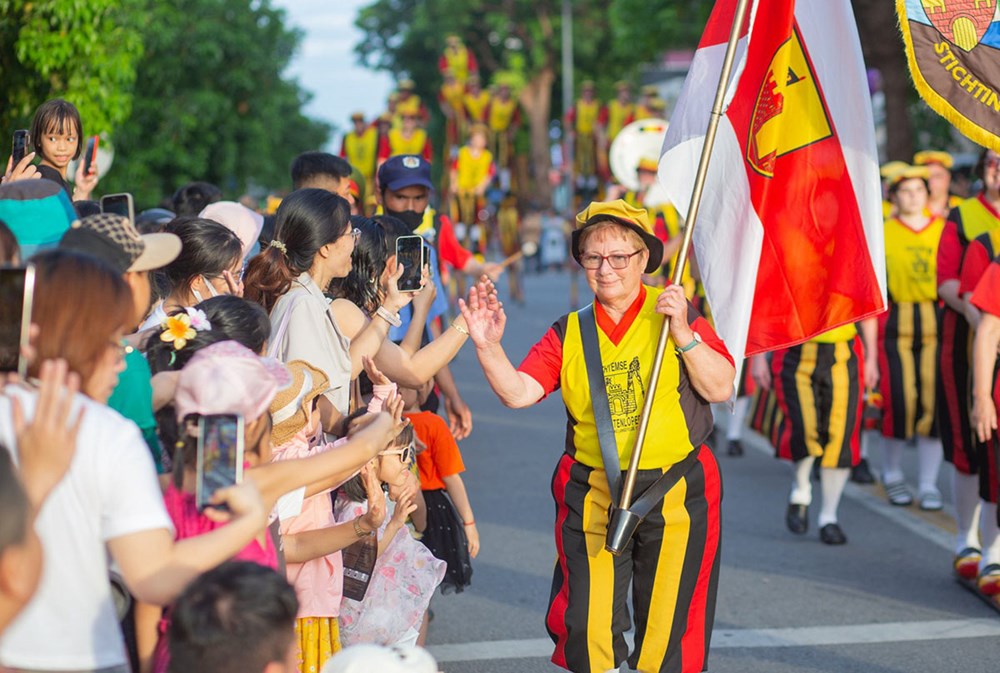 Sắc màu văn hóa giữa thành phố Huế - ảnh 7