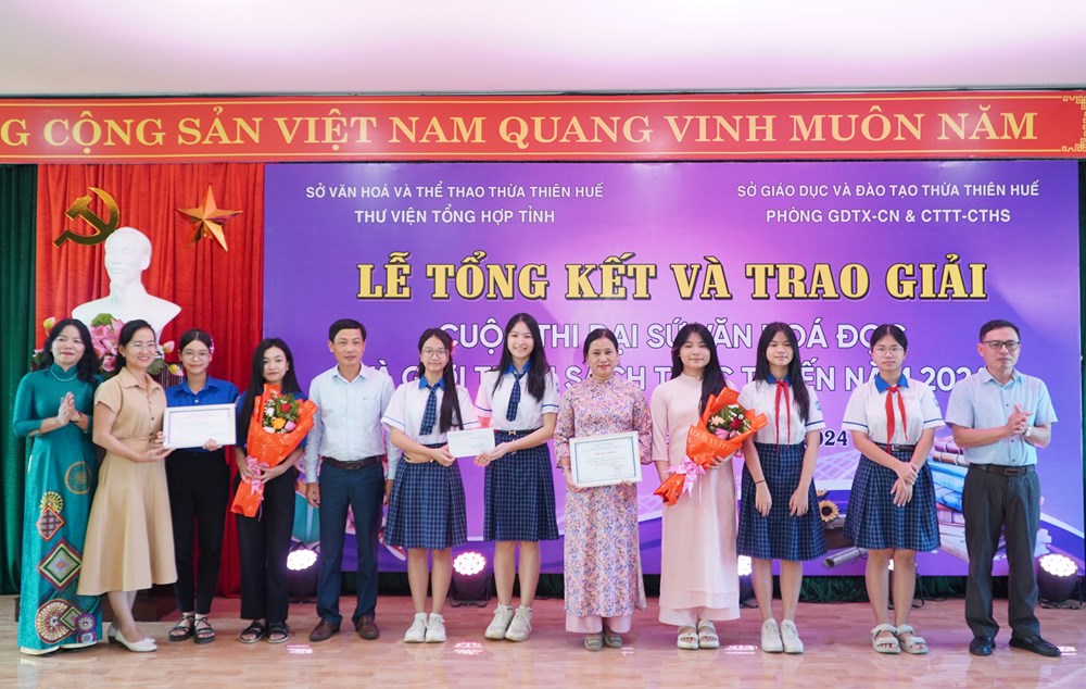 Trao giải cuộc thi Đại sứ Văn hóa đọc tại Thừa Thiên Huế - ảnh 3