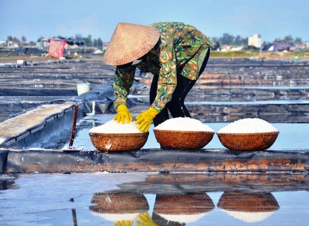 Bảo tồn và nâng cao giá trị nghề muối truyền thống gắn với phát triển du lịch cộng đồng - ảnh 2