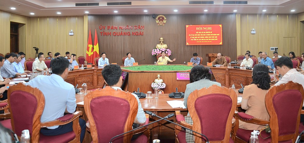 Tổ đại biểu HĐND tỉnh đơn vị TP Quảng Ngãi tiếp xúc cử tri chuyên đề du lịch - ảnh 1