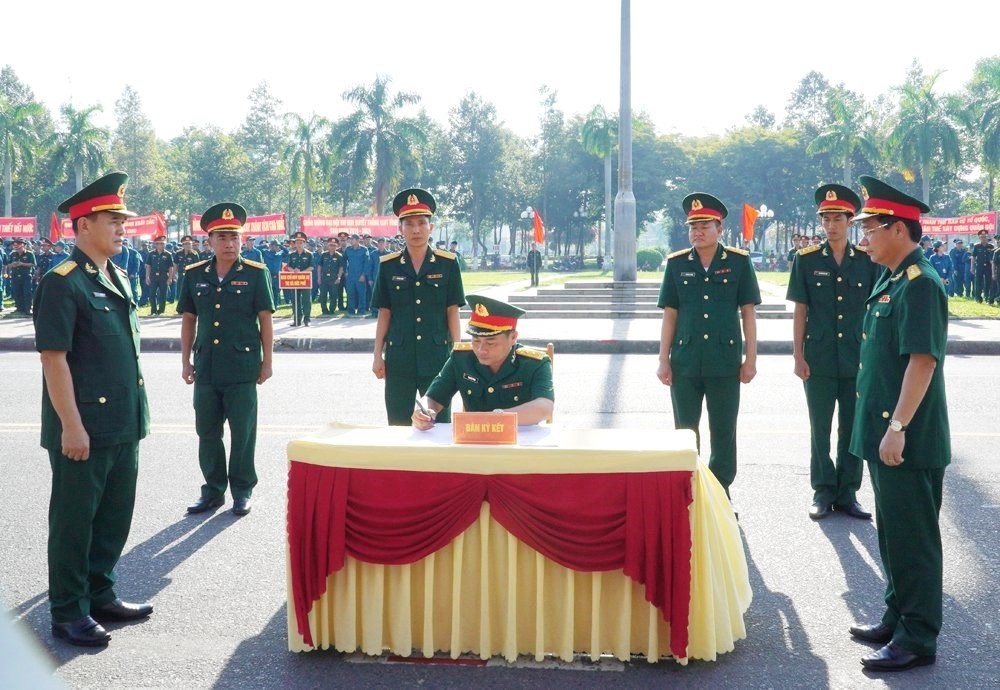 Khai mạc hội thao TDTT quốc phòng tỉnh Quảng Ngãi - ảnh 4