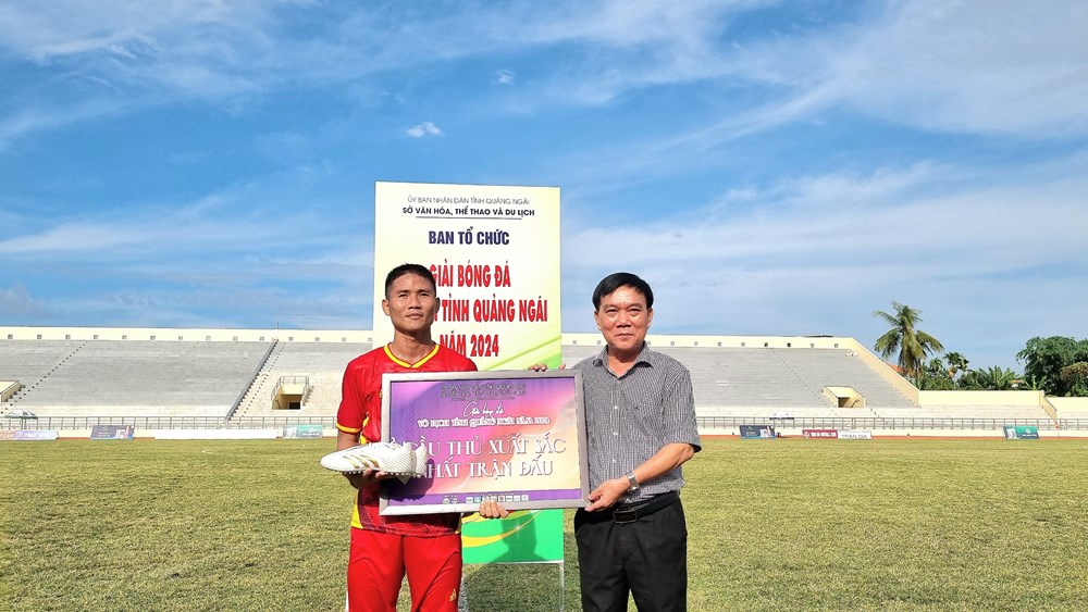 Khai mạc Giải bóng đá vô địch tỉnh Quảng Ngãi năm 2024 - ảnh 2