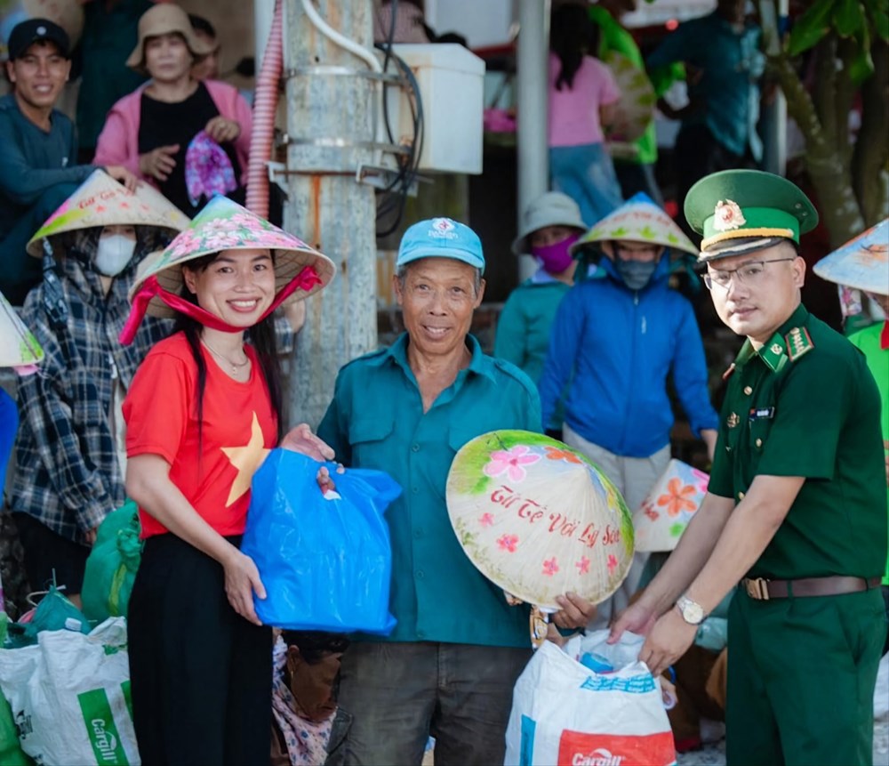 “Tử tế với Lý Sơn” hướng đến phát triển du lịch biển, đảo bền vững - ảnh 1