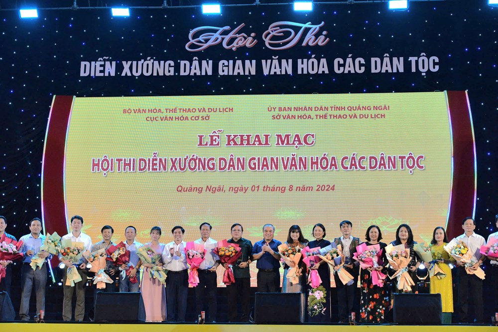 Khai mạc Hội thi Diễn xướng dân gian văn hóa các dân tộc - ảnh 2