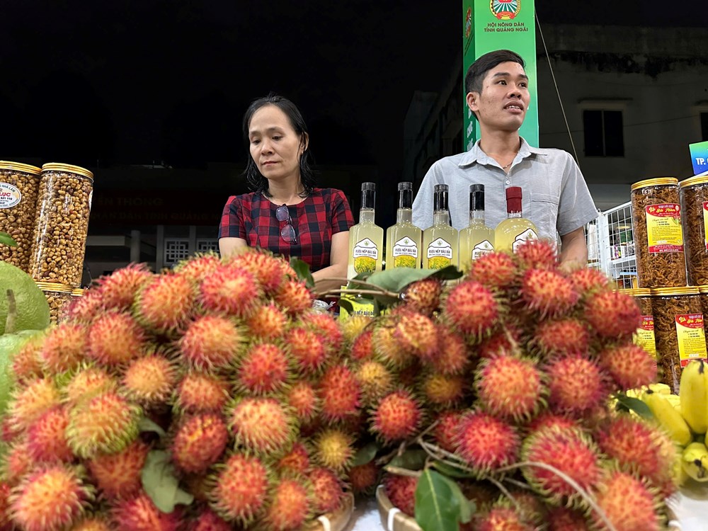 Kết nối tiêu thụ sản phẩm, giới thiệu văn hóa vùng đồng bào dân tộc thiểu số và miền núi - ảnh 2