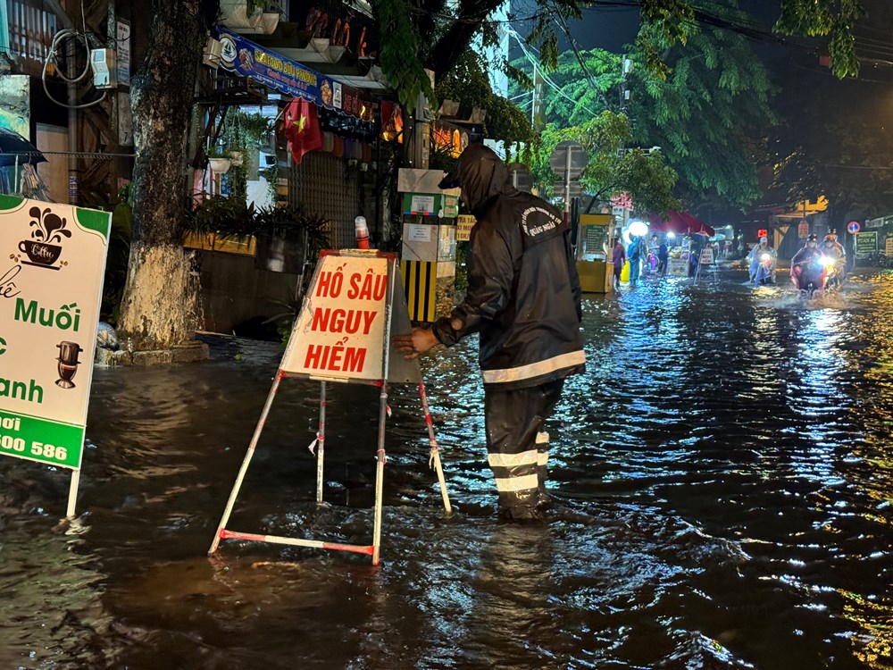 Khơi thông cống, giảm ngập cục bộ cho đô thị TP Quảng Ngãi - ảnh 3