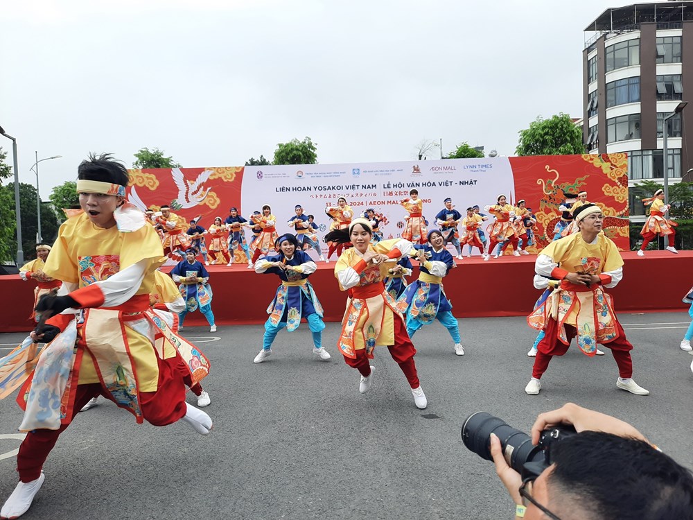 Sôi nổi Liên hoan Yosakoi Việt Nam và Lễ hội Văn hóa Việt- Nhật - ảnh 6