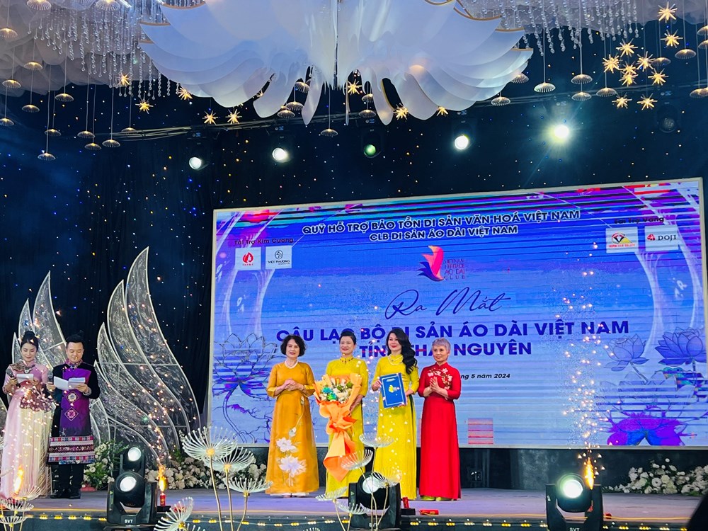 Ra mắt CLB Di sản Áo dài Việt Nam tại Thủ đô gió ngàn - ảnh 4