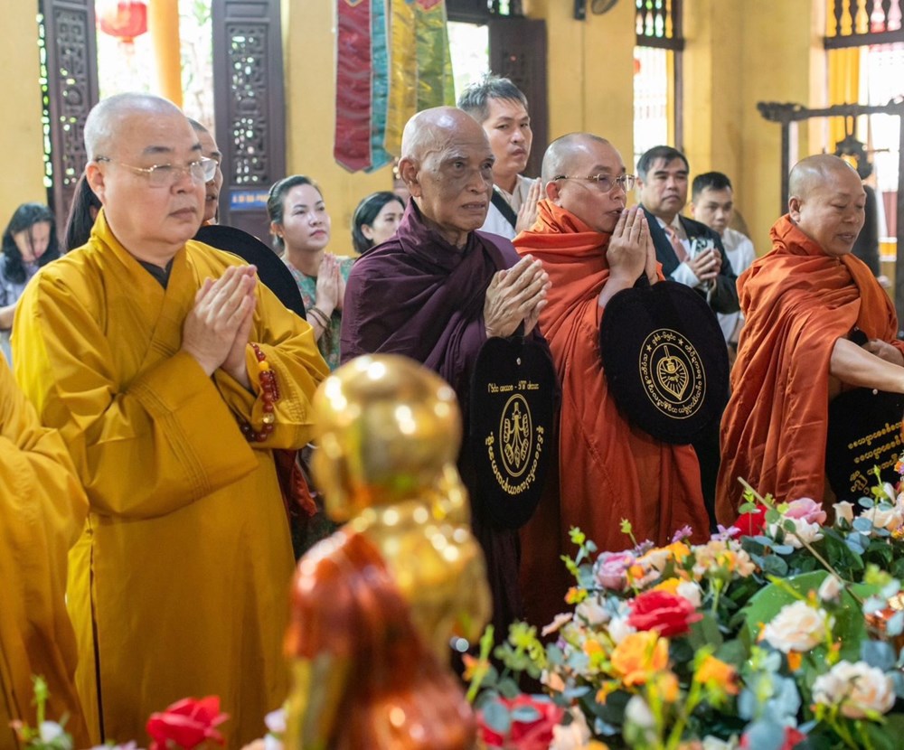  Đức Tăng Thống Myanmar thăm Việt Nam mùa Phật đản - ảnh 2