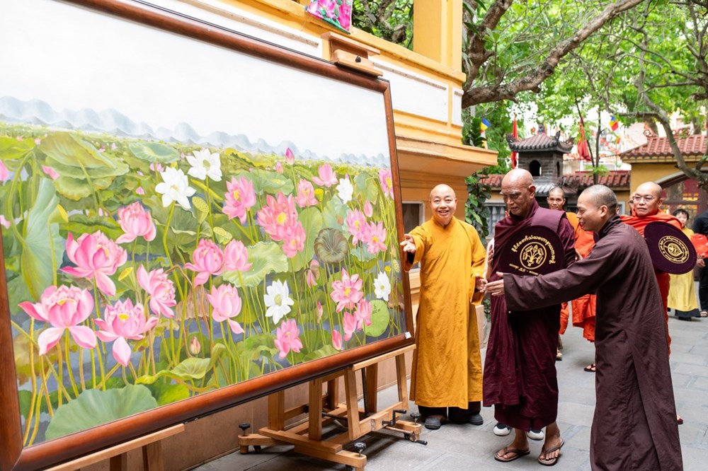  Đức Tăng Thống Myanmar thăm Việt Nam mùa Phật đản - ảnh 5