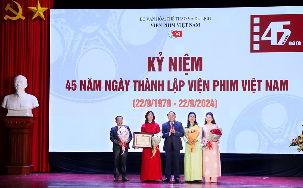 Viện Phim Việt Nam cần chủ động phối hợp tháo gỡ nút thắt trong vấn đề phổ biến phim - ảnh 10