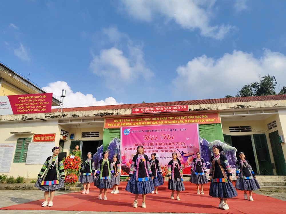 Hà Giang: Hội thi tôn vinh phụ nữ tại địa bàn có đông đồng bào dân tộc Bố Y sinh sống  - ảnh 2