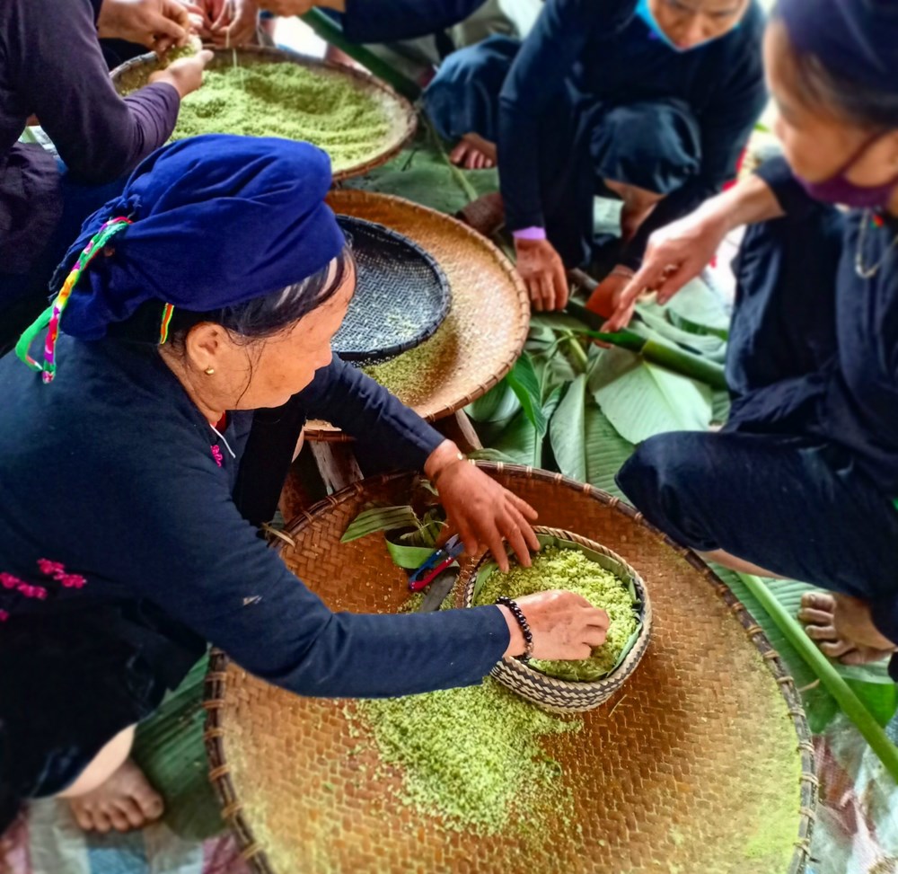 Lễ dâng cốm của người Tày Nghĩa Đô  - ảnh 2