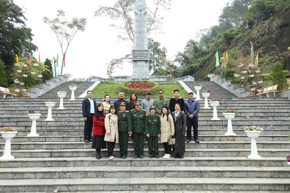 Thưởng thức những tác phẩm điện ảnh xuất sắc về đề tài quân đội và người lính - ảnh 7