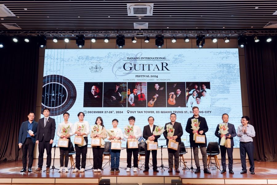  Lần đầu tổ chức, Festival Guitar Quốc tế Đà Nẵng chiếm trọn tình cảm khán giả - ảnh 2